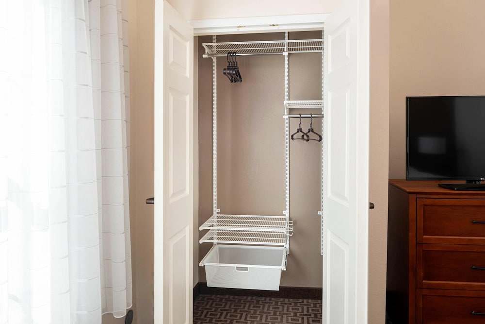 Фото TownePlace Suites by Marriott Suffolk Chesapeake