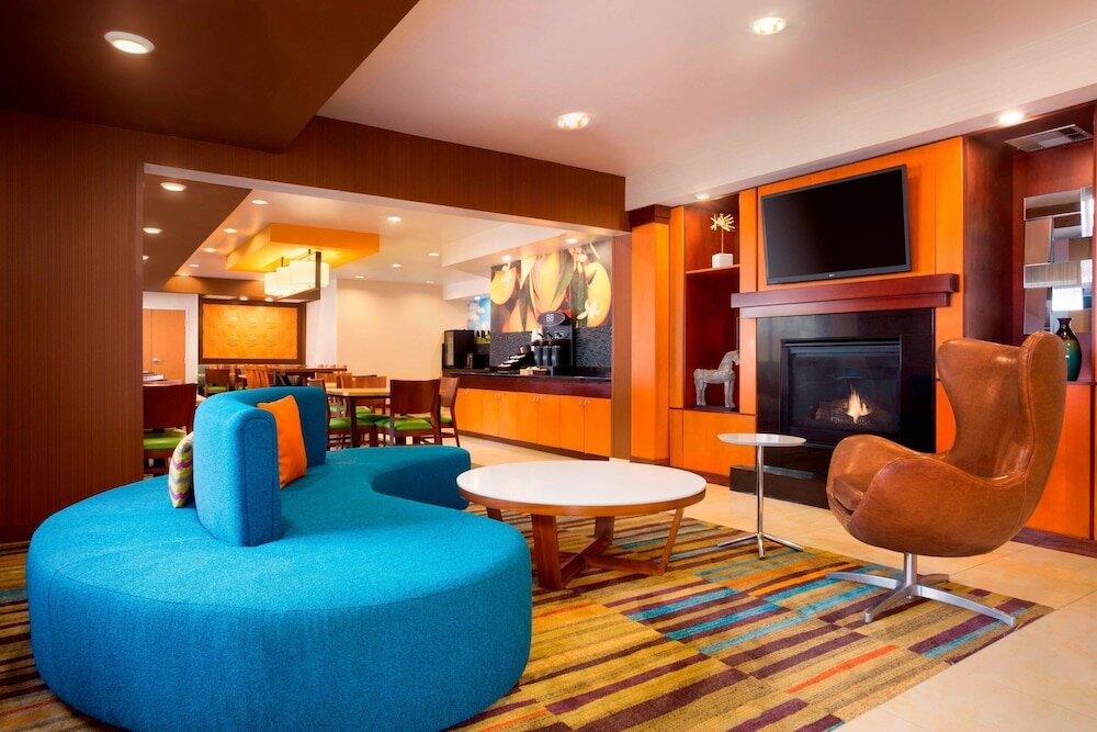 Фото Fairfield Inn & Suites Houston Energy Corridor/Katy Freeway