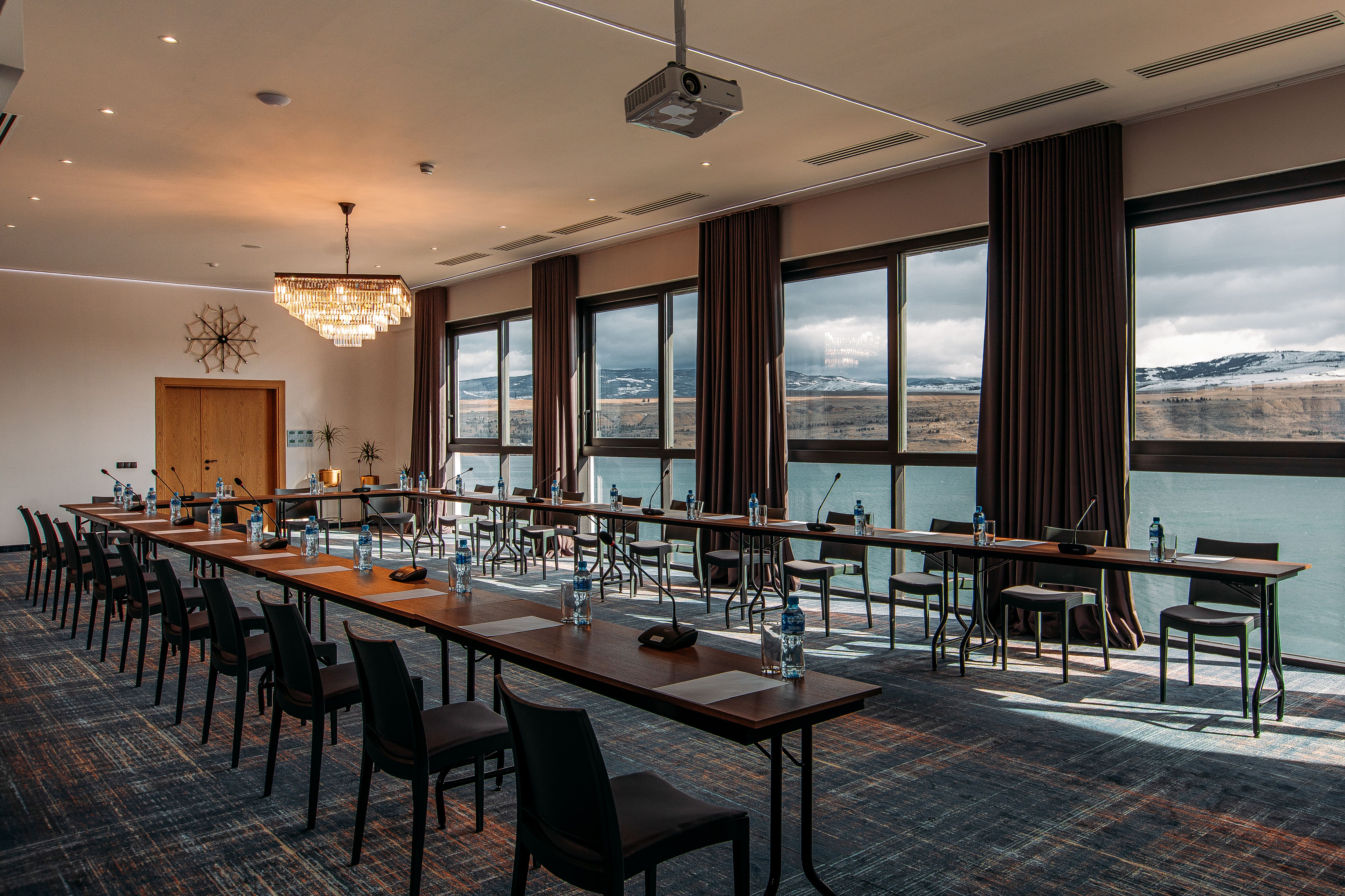 Фото Gino Seaside Tbilisi, trademark Collection by Wyndham