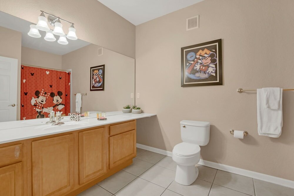 Фото Renovated Condo by Convention Center & I-drive