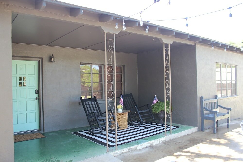 Фото The Springs Retreat