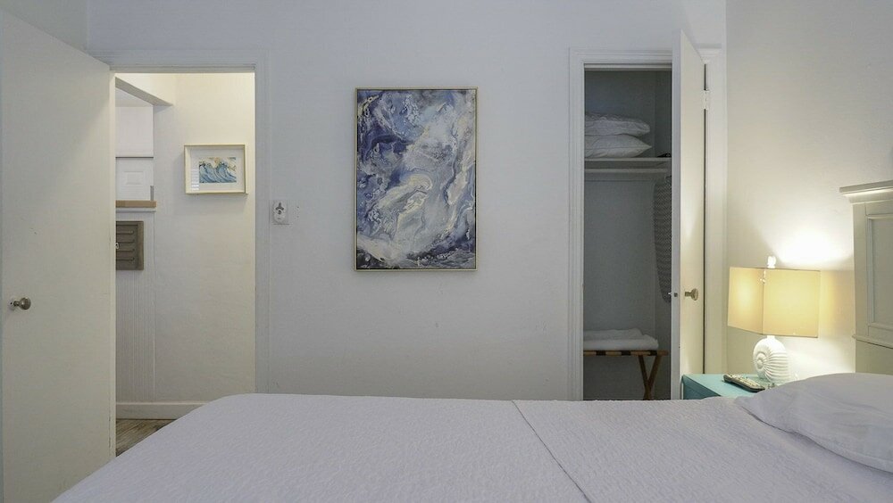 Фото Two Mermaids Resort