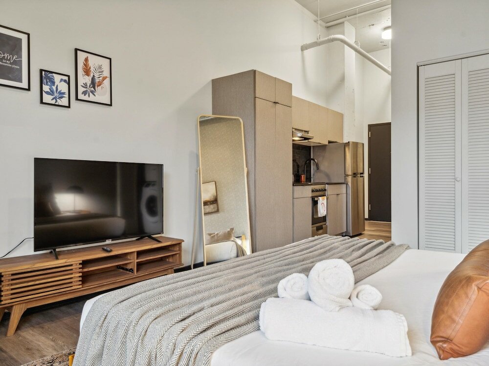 Фото The Civic in Fairmount