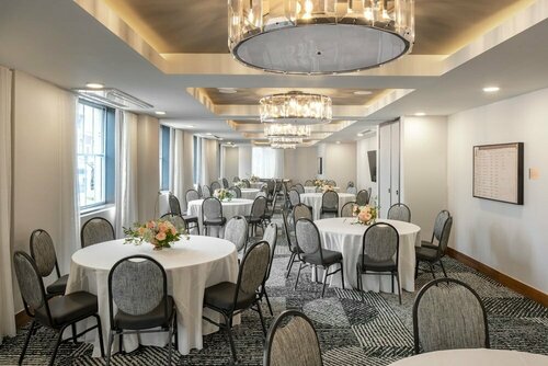 Гостиница Hotel Forty Five, Macon, a Tribute Portfolio Hotel в Маконе