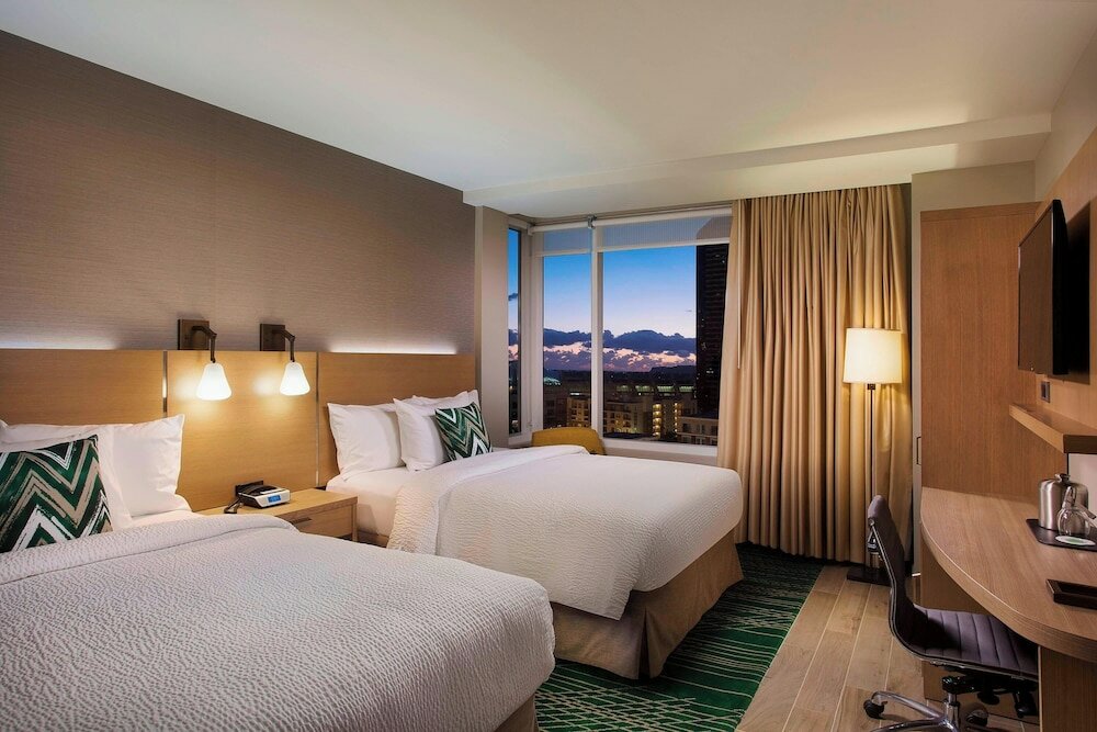 Фото Courtyard by Marriott San Diego Gaslamp/Convention Center