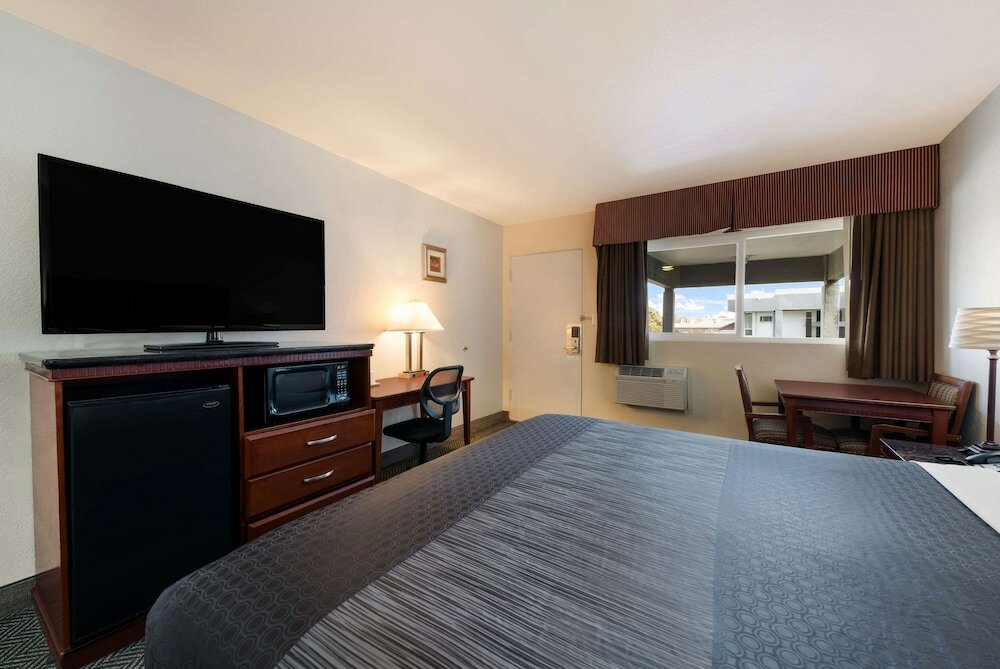 Фото Rodeway Inn