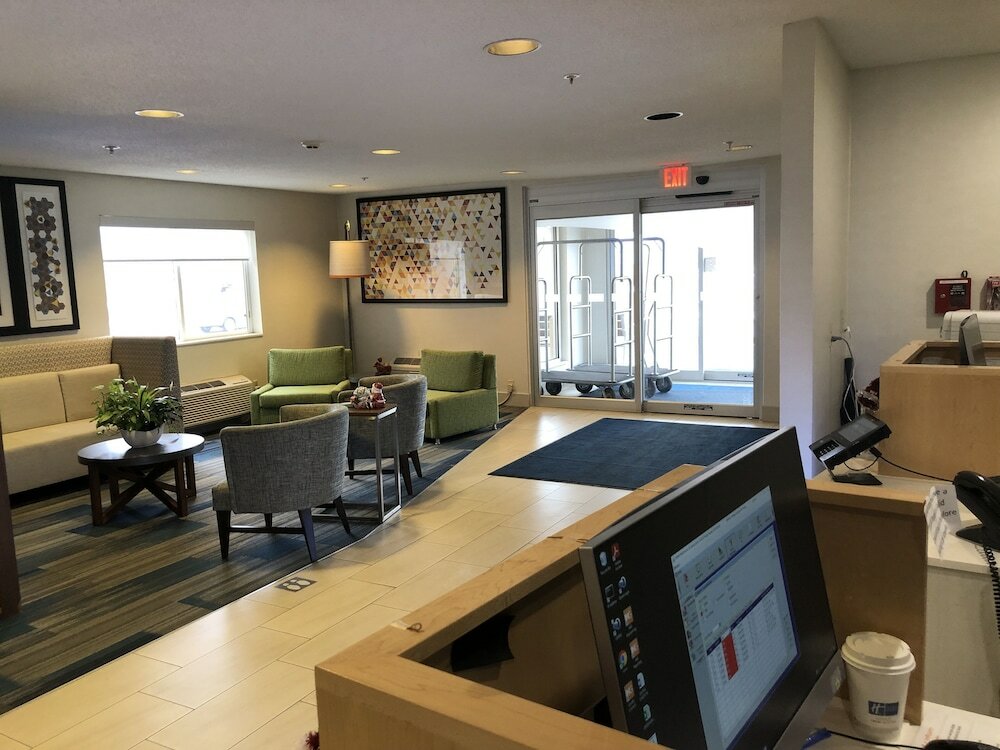 Фото Holiday Inn Express Mt Vernon, an Ihg Hotel