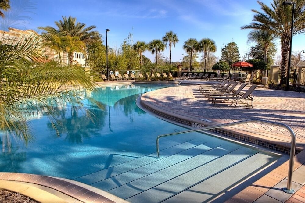 Фото Vista Cay Resort Direct Condos by Millennium Management