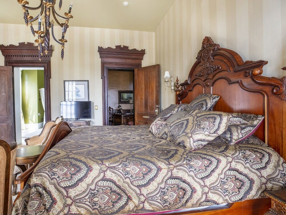 Фото Falls of Rough Resort