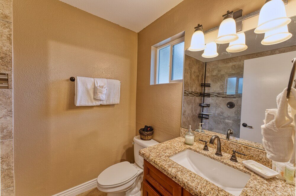 Фото Serenity on 85th Street