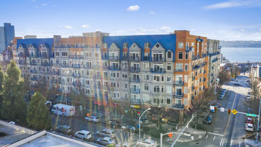 Фото Corner Unit in the Middle of IT All