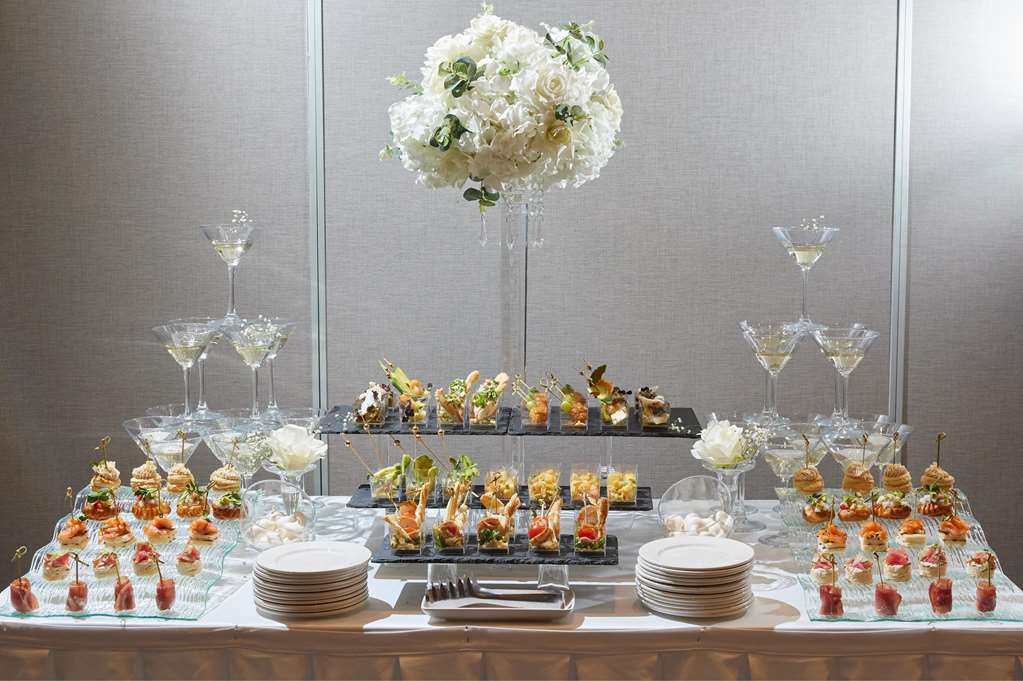 Фото Гостиница и Конгресс Центр Radisson, Саранск