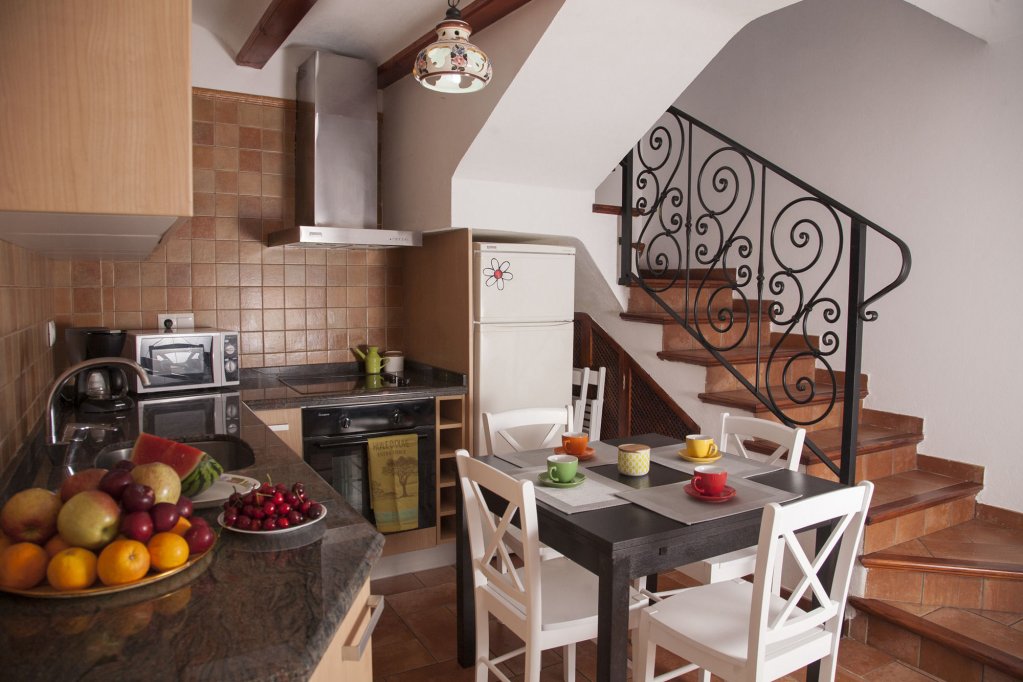 Фото Rustic Med Casa Castell