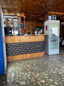 Придорожное (Penza Region, Issinskiy rayon), cafe