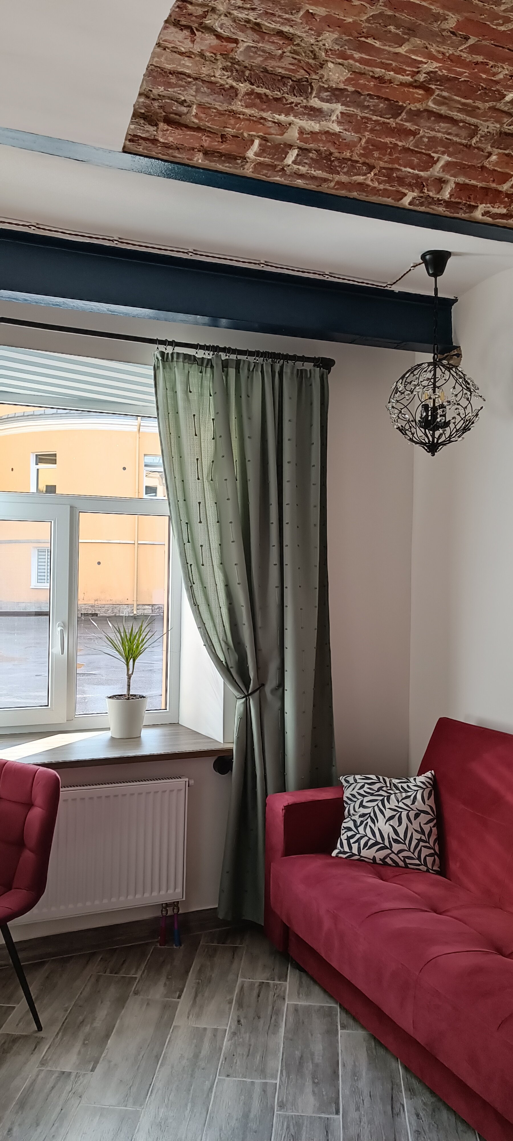 Фото Двенадцать