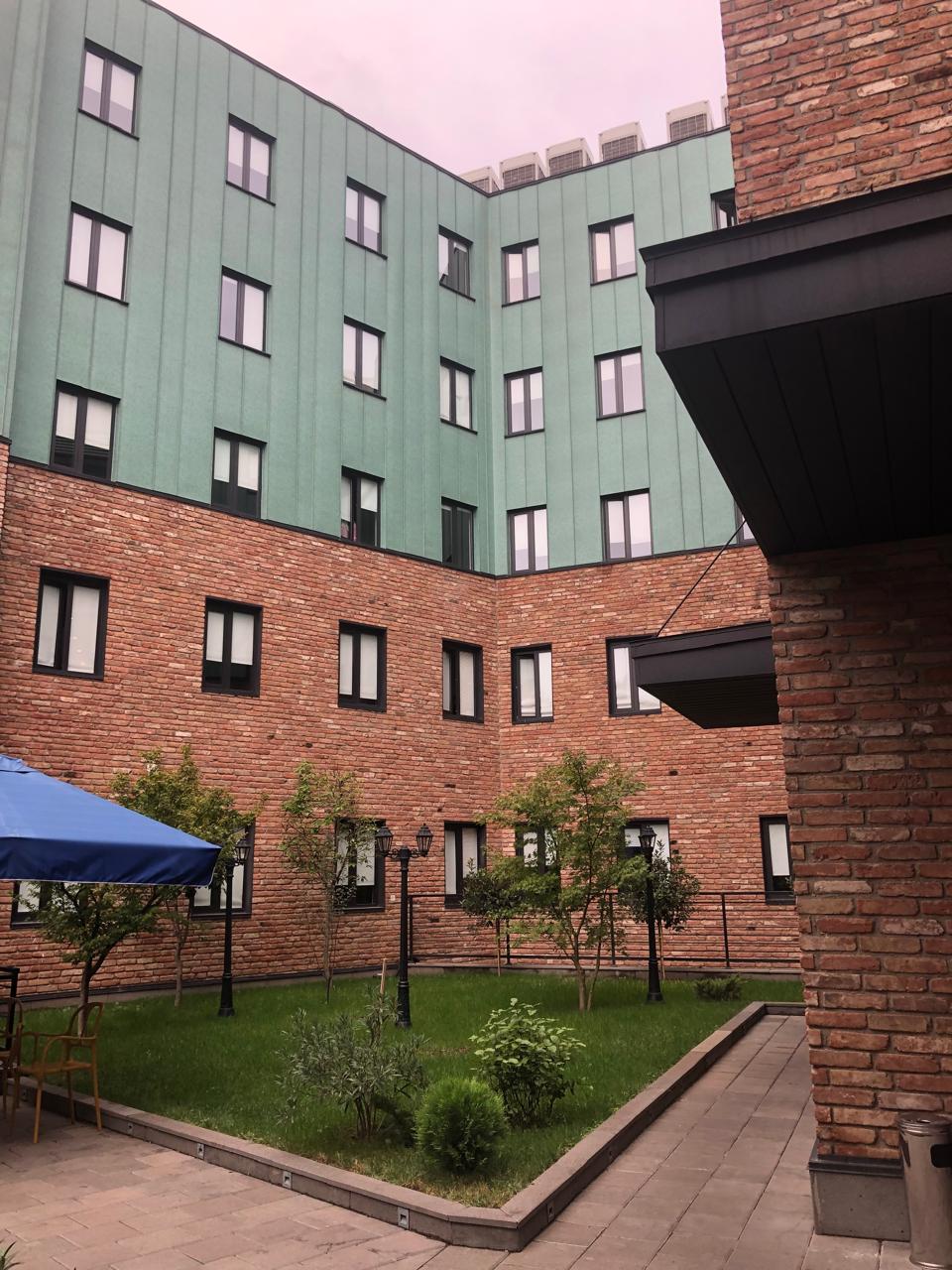 Фото Ibis budget Tbilisi Center