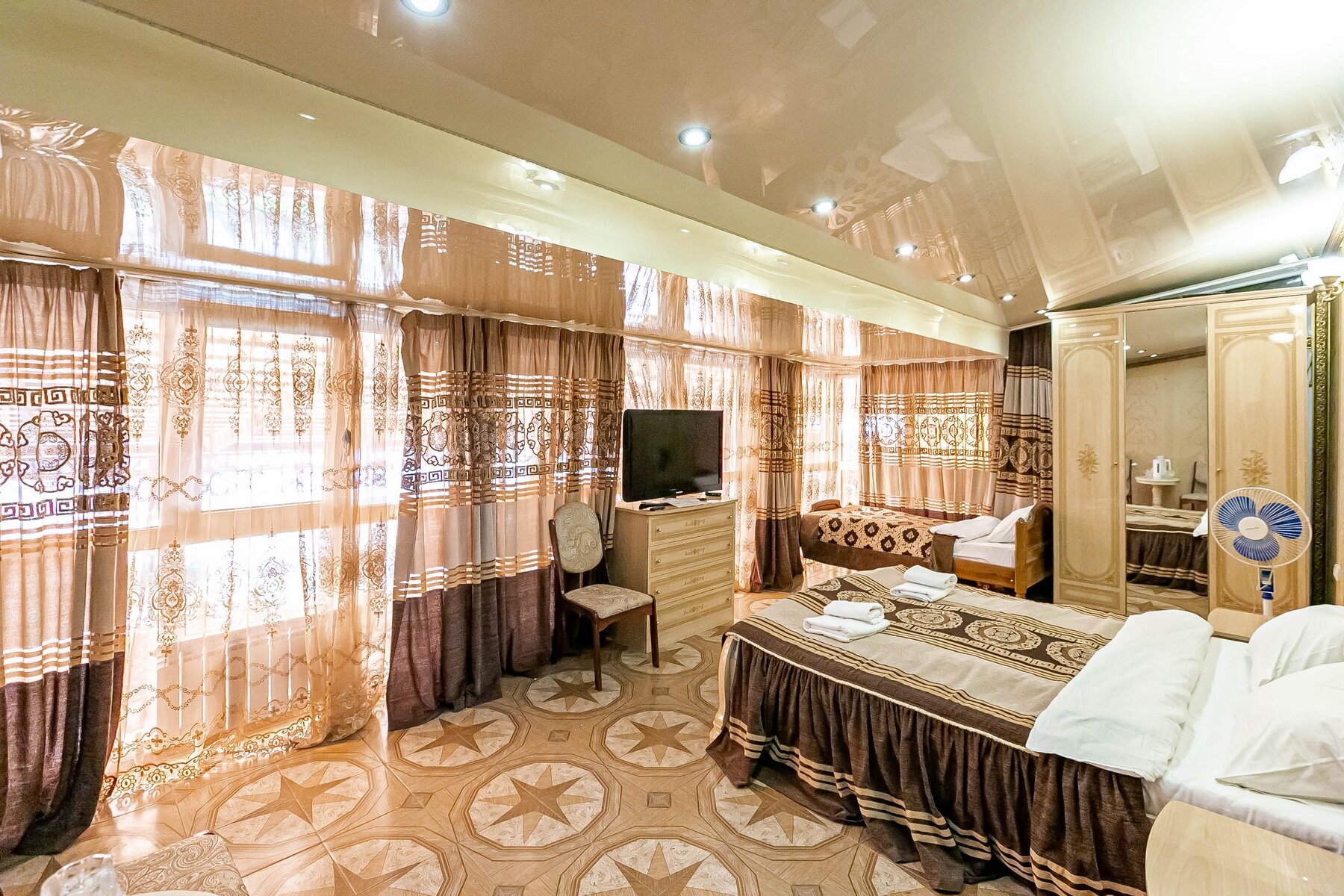 Фото Гостевой Дом на Тенистой