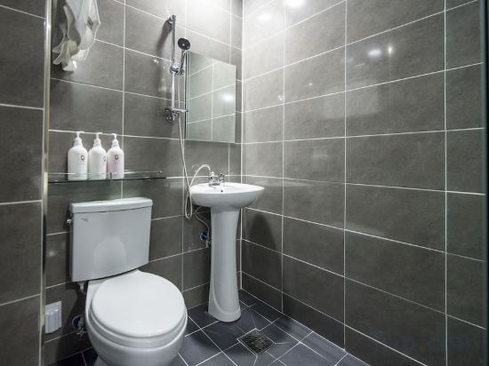 Фото Step Inn Myeongdong 1