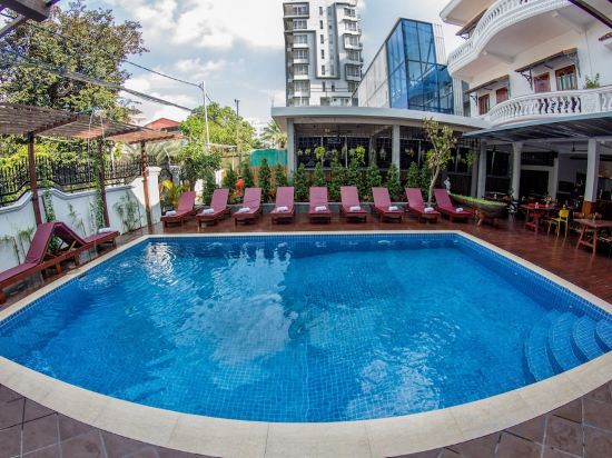 Фото Poolside Villa - Hostel