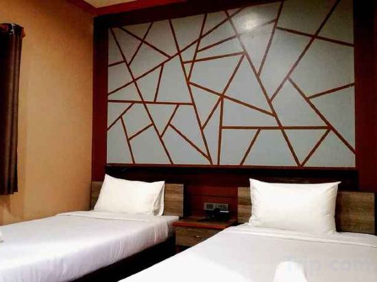 Фото Golden House Hotel Sakaeo