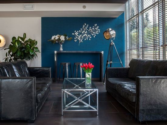 Фото La Meridiana Bleisure Hotel