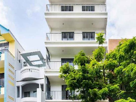 Фото Justay Pink Church