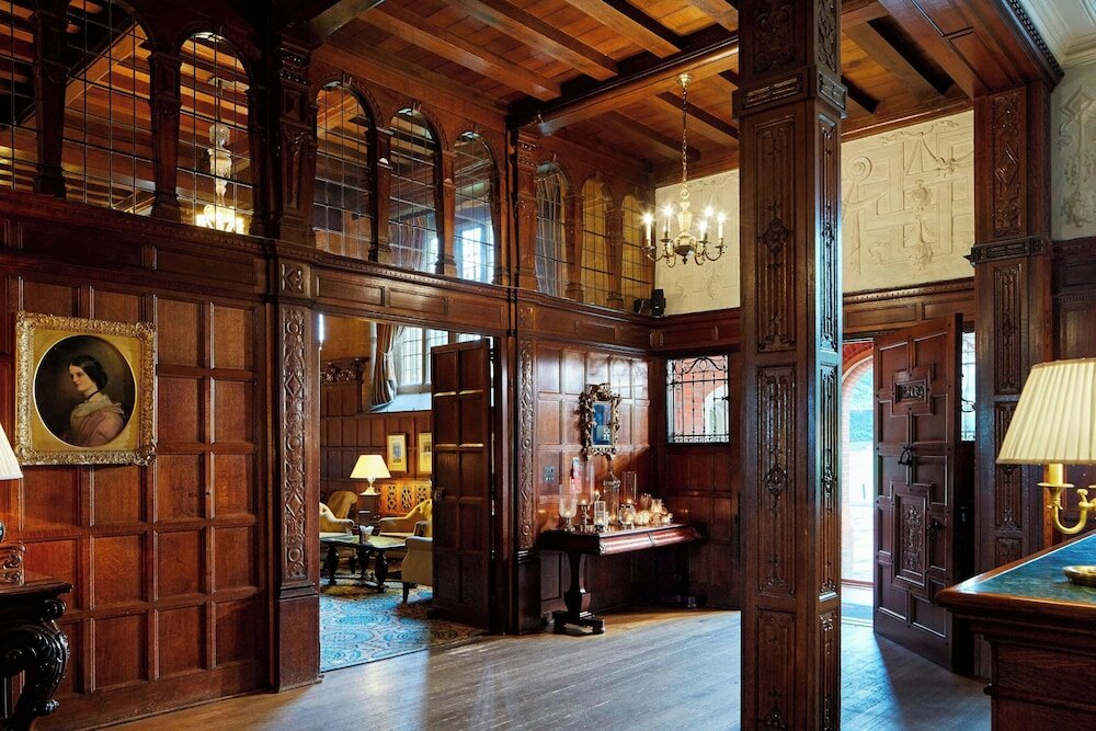 Фото Hanbury Manor Marriott Hotel & Country Club