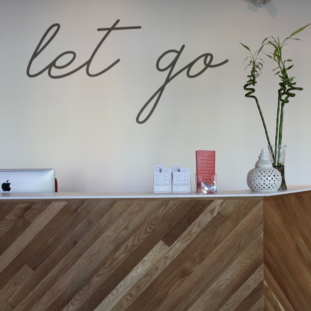 Фото Courtyard by Marriott Calgary South