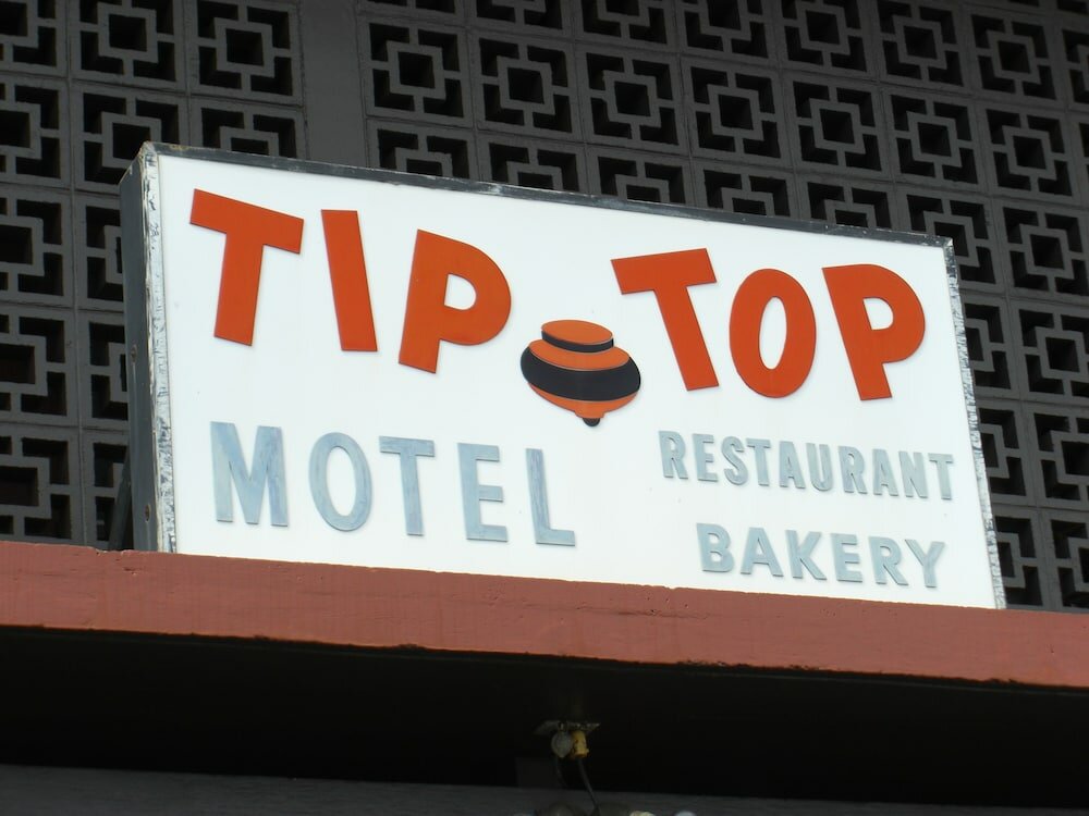 Фото Tip Top Motel Cafe & Bakery