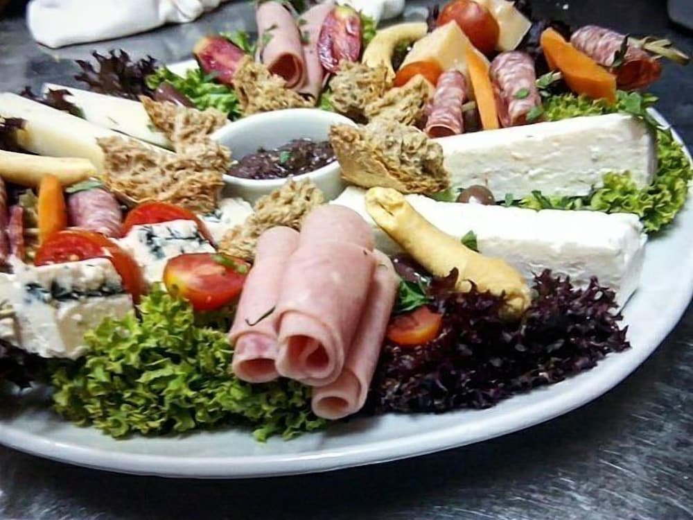 Фото Coral Hotel