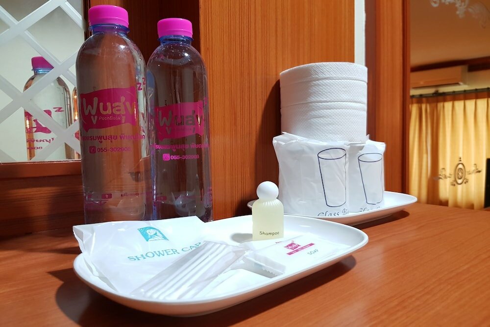 Фото PoonSook Resident Hotel