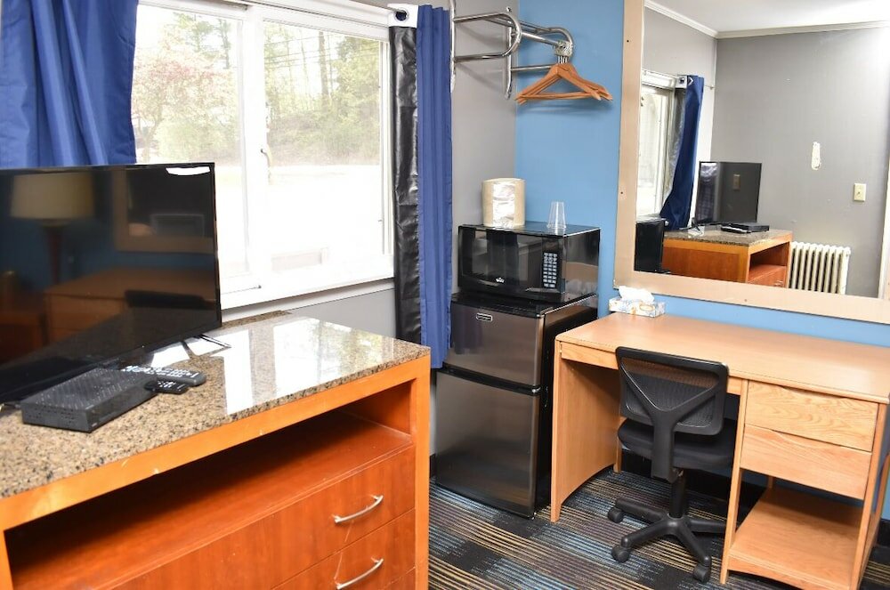 Фото Pilgrim Inn & Cottages