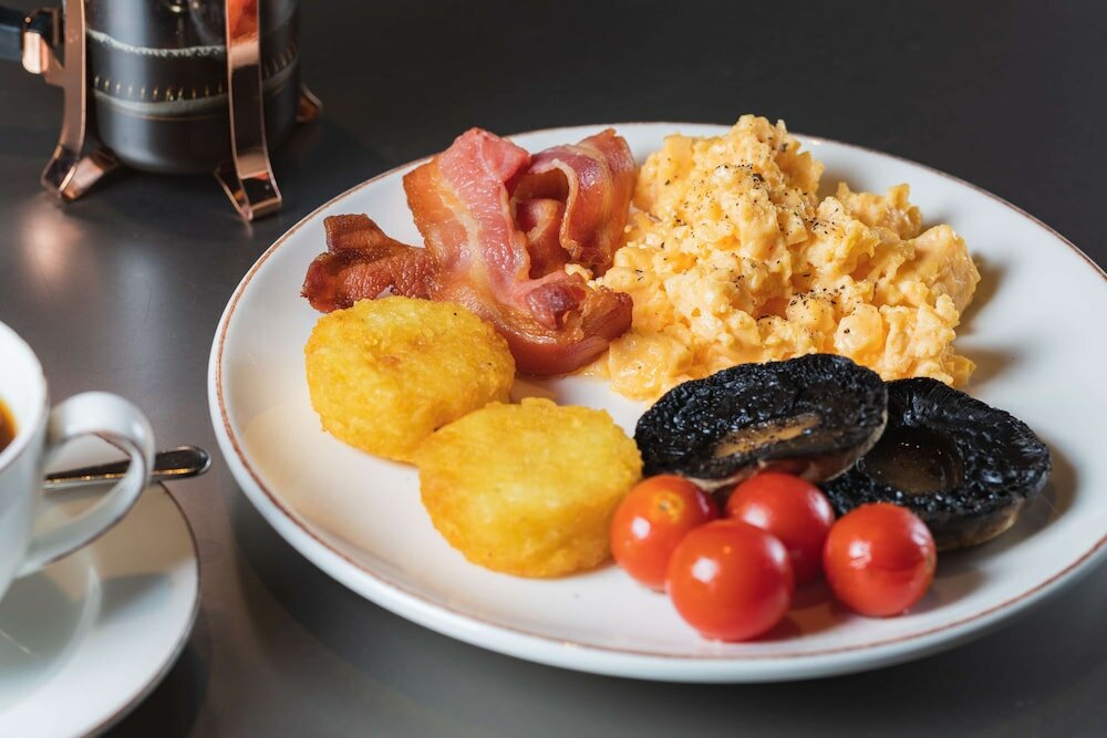 Фото Radisson Blu Edwardian Bond Street Hotel, London