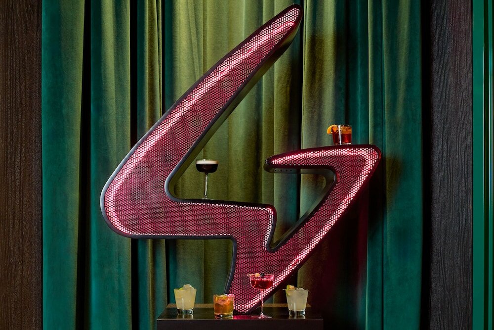 Фото Paramount Times Square