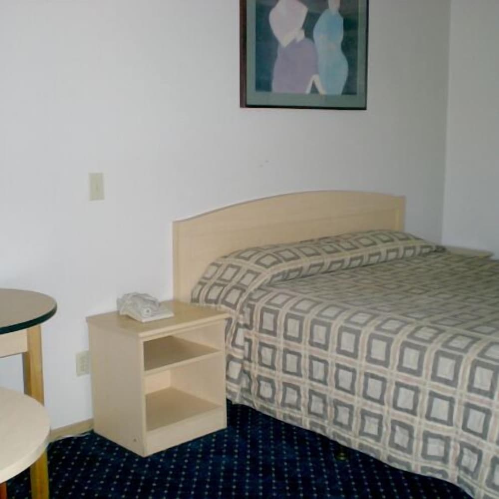 Фото Crown Lodge Motel Oakland