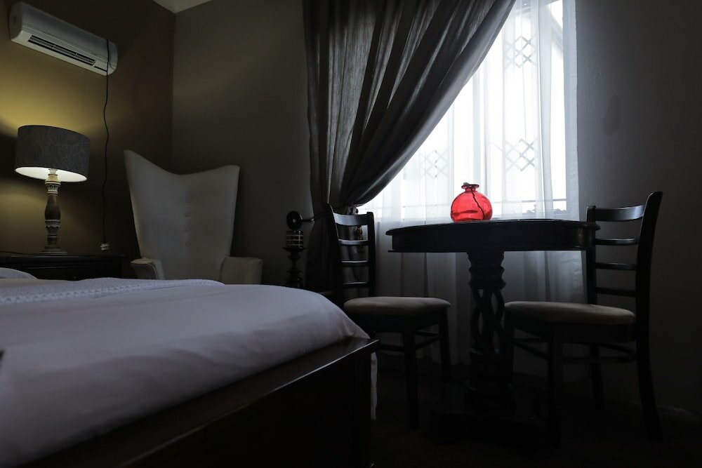 Фото Ledumo Lodge