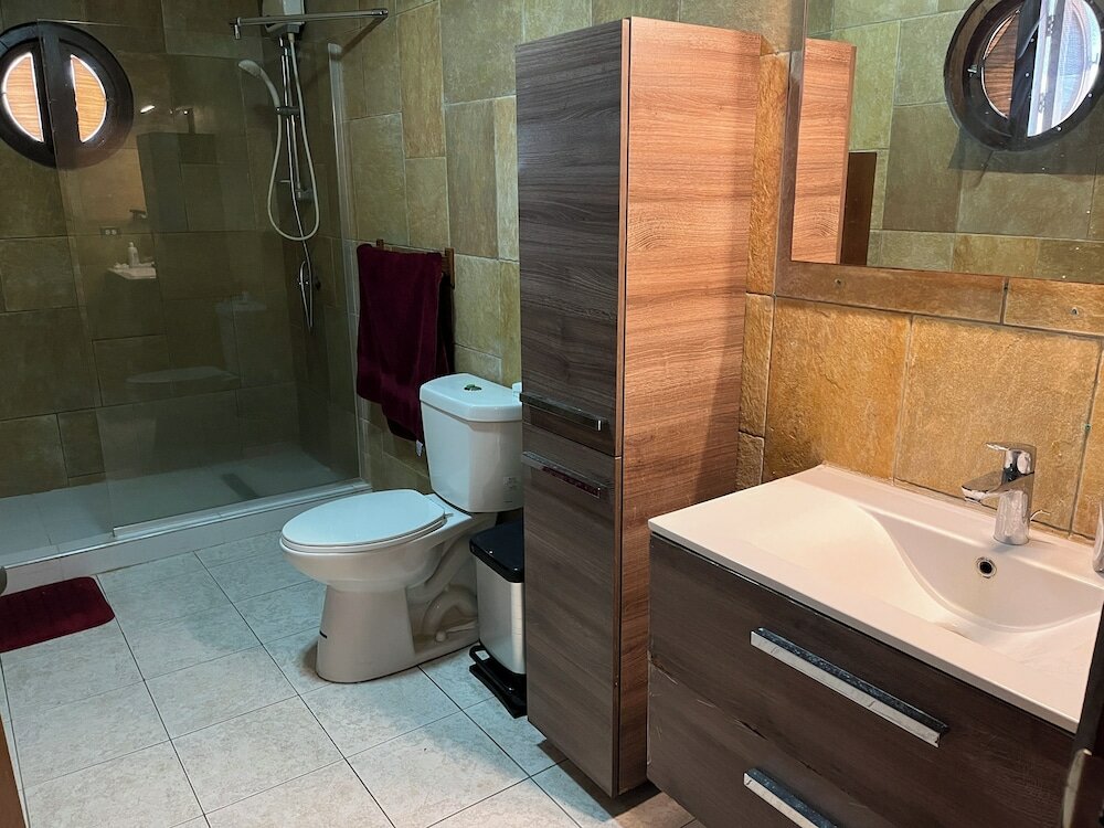 Фото Genesis Apartments