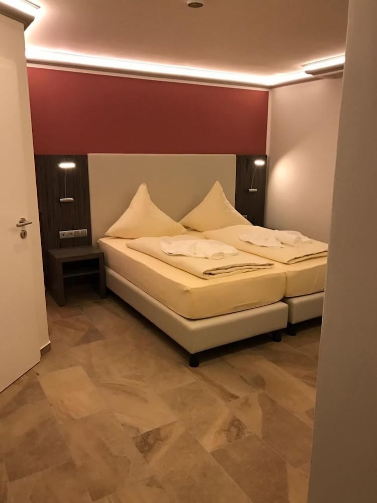 Фото Hotel Sophia