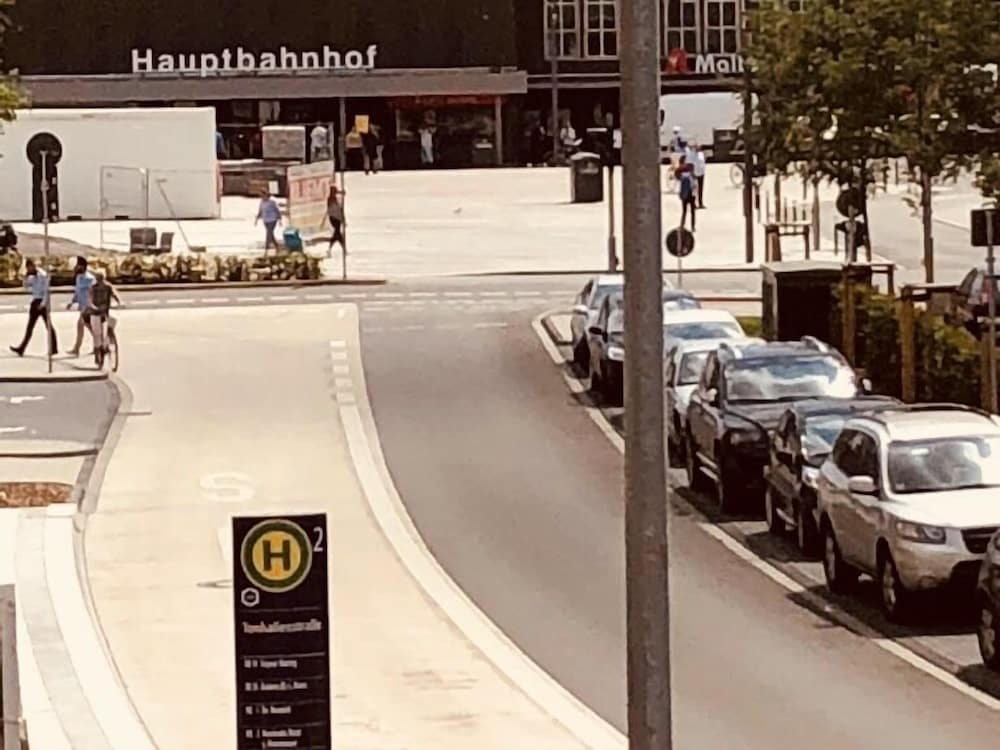 Фото Hotel Goldener Hahn