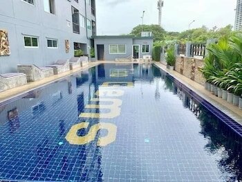 Фото Trio Gems Condominium