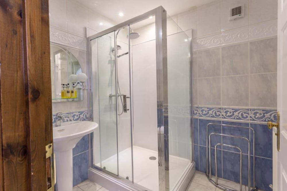 Фото Embleton SPA Hotel