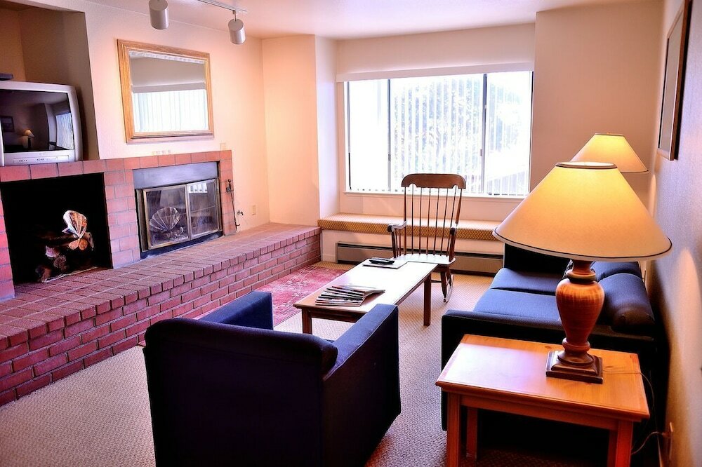 Фото Pacific Gardens Inn