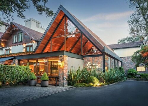 Внешний вид отеля Bavaria Sport Hotel в Грамаду, фото 4