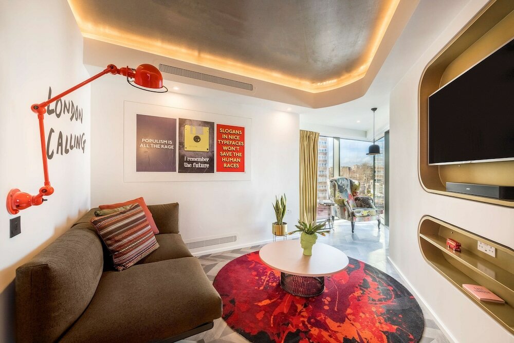 Фото nhow London