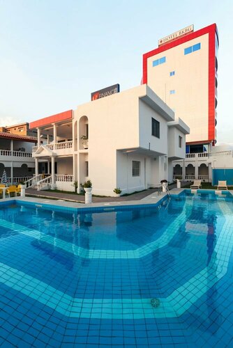 Гостиница Hôtel Bkbg в Ломе