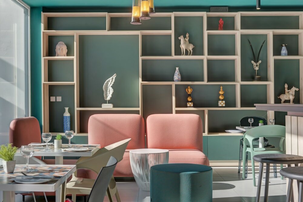 Фото Quadro Hotel Trademark Collection by Wyndham