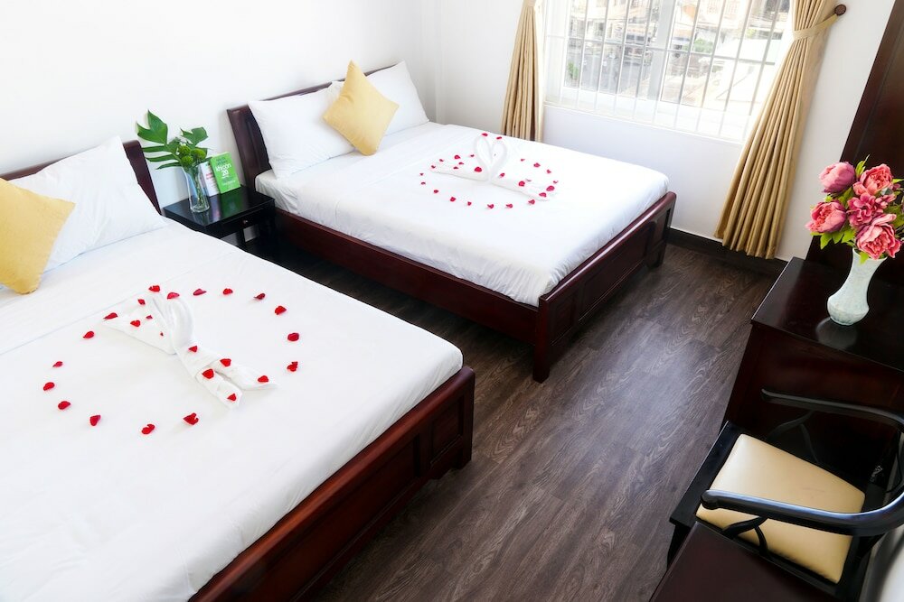 Фото Hue Royal Hotel