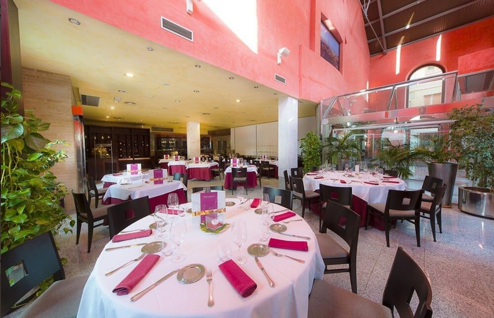 Фото Hotel San Juan de los Reyes