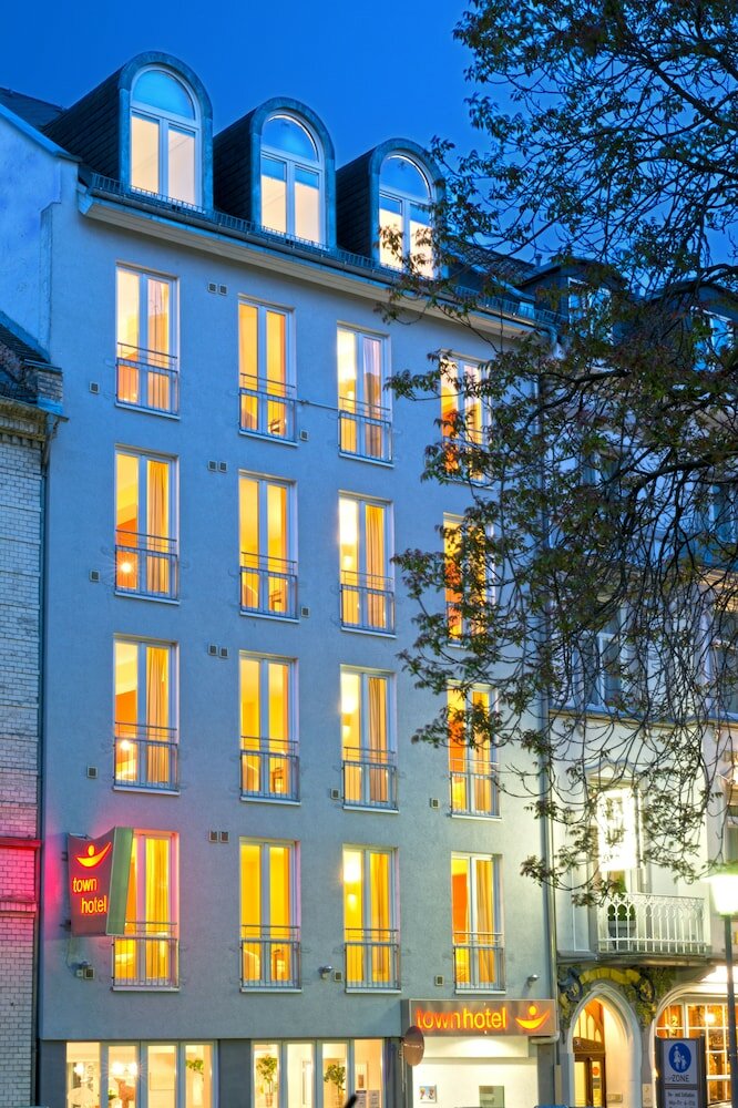 Фото отеля 3