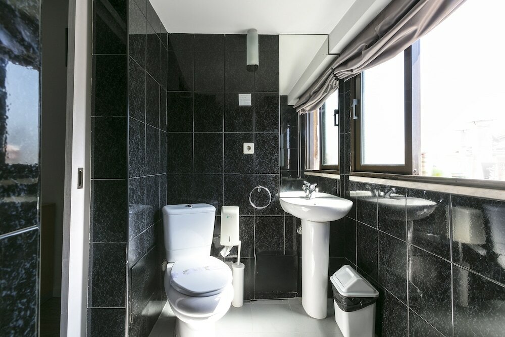 Фото Guest House Porto Clerigus